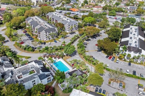 Copropriété à louer à Miami, Floride: 3 chambres, 107.02 m2 № 1929361 - photo 7