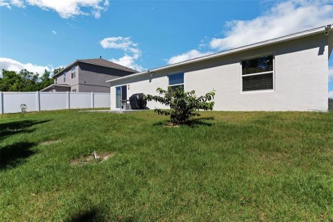 House in Poinciana, Florida 4 bedrooms, 178.56 sq.m. № 1608456 - photo 23