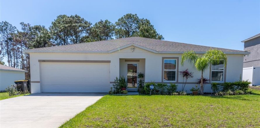 House in Poinciana, Florida 4 bedrooms, 178.56 sq.m. № 1608456