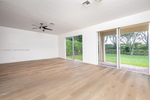 Casa en venta en Weston, Florida, 4 dormitorios, 263.47 m2 № 1982823 - foto 18