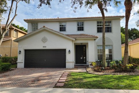 Casa en venta en Weston, Florida, 4 dormitorios, 263.47 m2 № 1982823 - foto 1