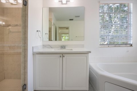 Casa en venta en Weston, Florida, 4 dormitorios, 263.47 m2 № 1982823 - foto 26