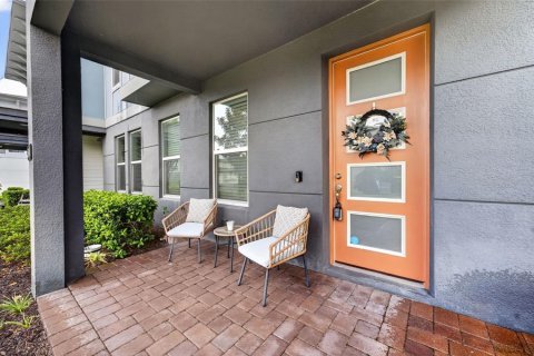 Touwnhouse à vendre à Orlando, Floride: 3 chambres, 153.01 m2 № 2342210 - photo 4