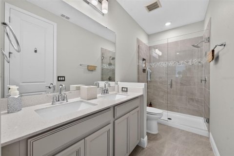 Touwnhouse à vendre à Orlando, Floride: 3 chambres, 153.01 m2 № 2342210 - photo 25