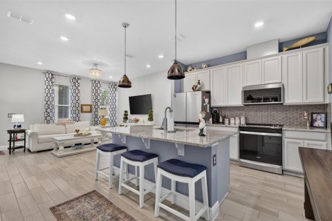 Touwnhouse à vendre à Orlando, Floride: 3 chambres, 153.01 m2 № 2342210 - photo 12