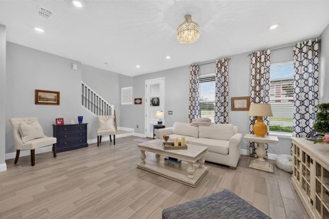 Touwnhouse à vendre à Orlando, Floride: 3 chambres, 153.01 m2 № 2342210 - photo 9