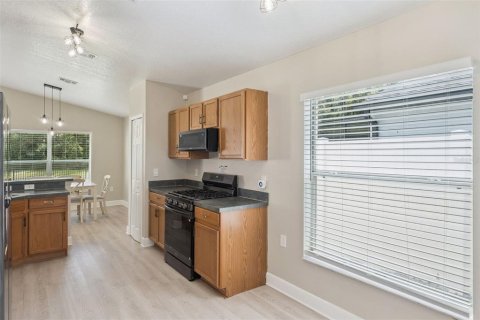 Casa en venta en Orlando, Florida, 3 dormitorios, 116.41 m2 № 2384497 - foto 11