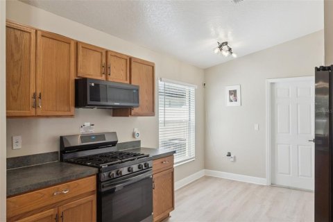 Casa en venta en Orlando, Florida, 3 dormitorios, 116.41 m2 № 2384497 - foto 12