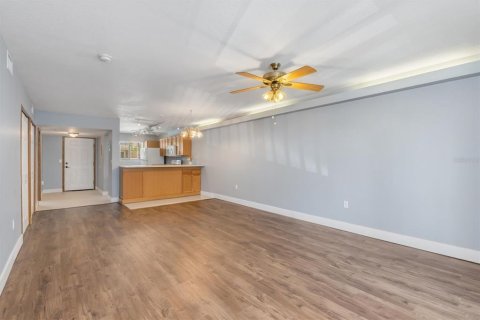 Copropriété à vendre à Punta Gorda, Floride: 2 chambres, 100.06 m2 № 1872979 - photo 6
