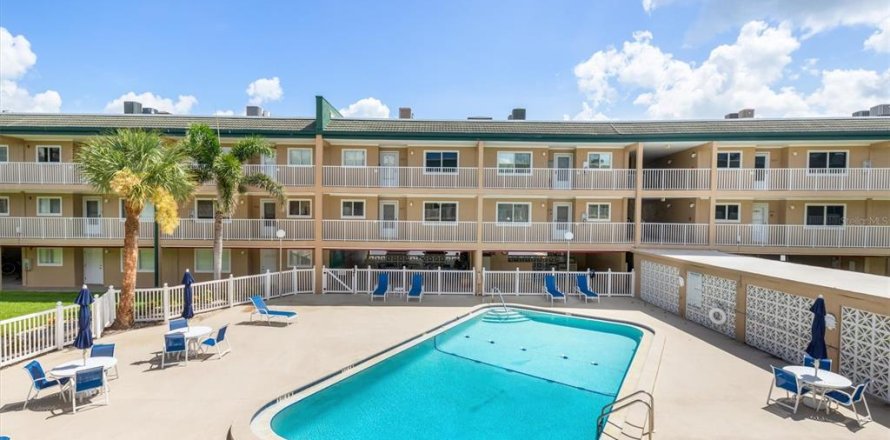 Condo à Punta Gorda, Floride, 2 chambres  № 1872979