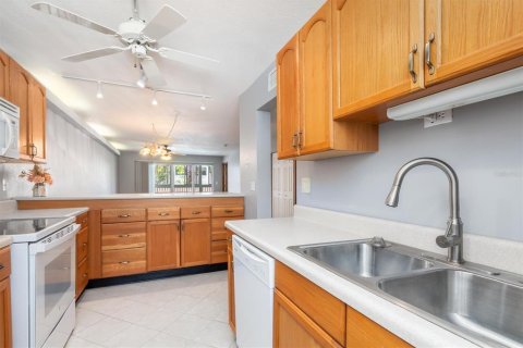 Copropriété à vendre à Punta Gorda, Floride: 2 chambres, 100.06 m2 № 1872979 - photo 11