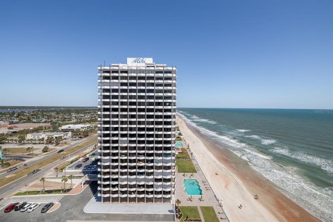 Condo in Daytona Beach, Florida, 2 bedrooms  № 1644440 - photo 23