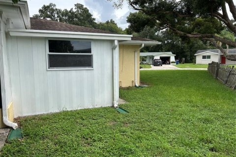 Villa ou maison à louer à New Port Richey, Floride: 3 chambres, 121.42 m2 № 2385650 - photo 22