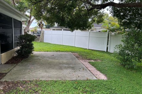 Villa ou maison à louer à New Port Richey, Floride: 3 chambres, 121.42 m2 № 2385650 - photo 21