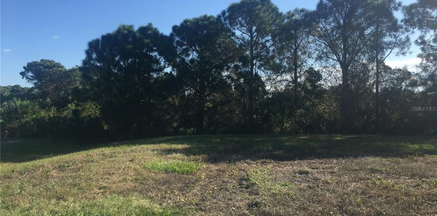 Land in Rotonda, Florida № 2230848