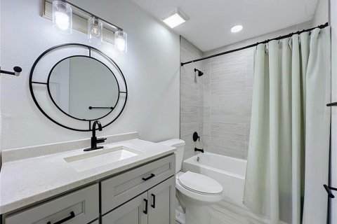 Touwnhouse à vendre à Apopka, Floride: 2 chambres, 107.02 m2 № 2427489 - photo 28