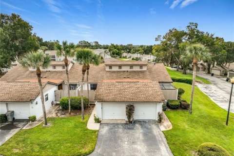 Touwnhouse à vendre à Apopka, Floride: 2 chambres, 107.02 m2 № 2427489 - photo 3