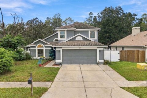 House in Lutz, Florida 4 bedrooms, 155.33 sq.m. № 2406671