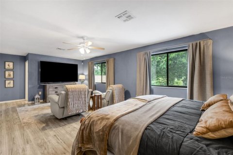 Villa ou maison à vendre à Sarasota, Floride: 3 chambres, 194.17 m2 № 2318992 - photo 23