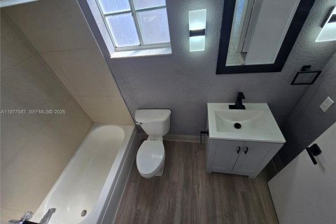 Купить кондоминиум в Майами, Флорида 2 спальни, 90.12м2, № 2042503 - фото 10