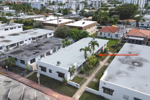 House in Miami Beach, Florida 1 bedroom № 1997339 - photo 13