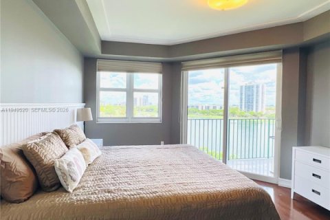 Condo in Aventura, Florida, 3 bedrooms  № 2004937 - photo 14