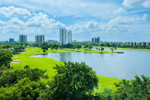 Condo in Aventura, Florida, 3 bedrooms  № 2004937