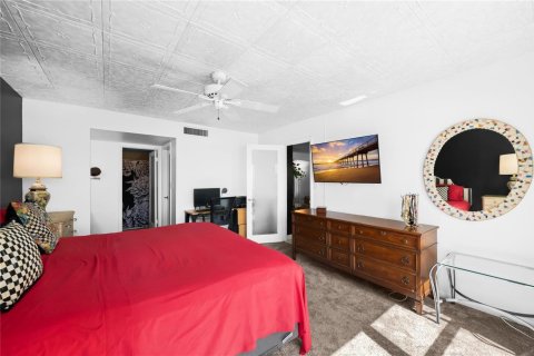 Condo in Fort Lauderdale, Florida, 2 bedrooms № 2249446 - photo 19