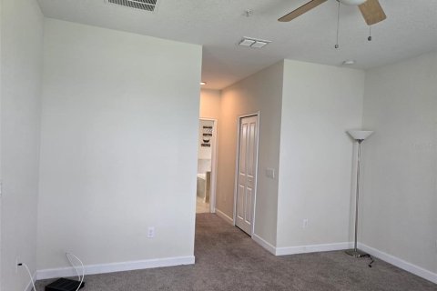Apartment in Davenport, Florida 3 bedrooms, 172.24 sq.m. № 2227751 - photo 17
