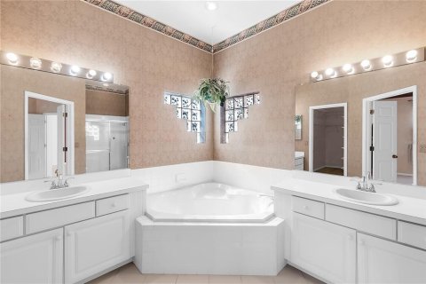 Casa en venta en Sarasota, Florida, 3 dormitorios, 206.43 m2 № 1720947 - foto 28