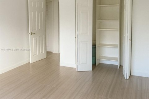 Снять в аренду кондоминиум в Санни-Айлс-Бич, Флорида 2 спальни, 101.64м2, № 1922242 - фото 9