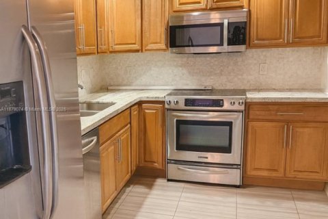 Снять в аренду кондоминиум в Санни-Айлс-Бич, Флорида 2 спальни, 101.64м2, № 1922242 - фото 14