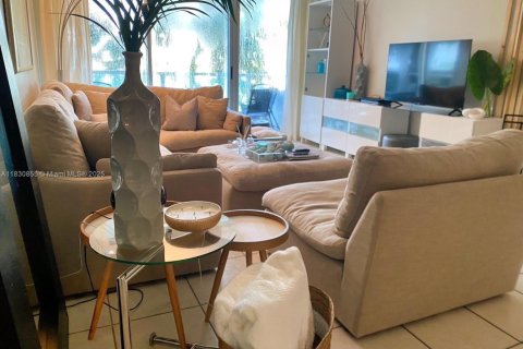 Copropriété à louer à Miami Beach, Floride: 2 chambres, 95.69 m2 № 1934214 - photo 5