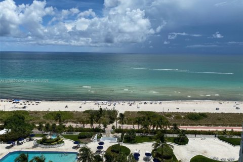 Copropriété à louer à Miami Beach, Floride: 2 chambres, 95.69 m2 № 1934214 - photo 1