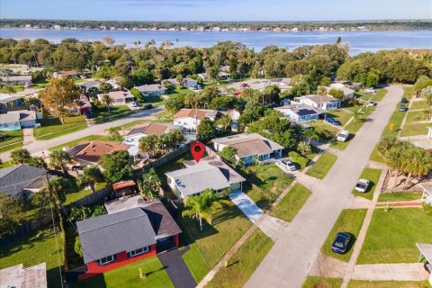 House in Ormond Beach, Florida 3 bedrooms, 113.71 sq.m. № 2302824 - photo 6