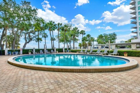 Condominio en venta en Tampa, Florida, 2 dormitorios, 114.27 m2 № 2097049 - foto 25