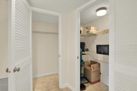 Condominio en venta en Tampa, Florida, 2 dormitorios, 114.27 m2 № 2097049 - foto 17