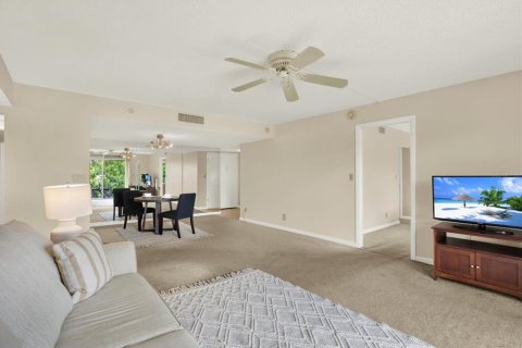 Condominio en venta en Tampa, Florida, 2 dormitorios, 114.27 m2 № 2097049 - foto 7