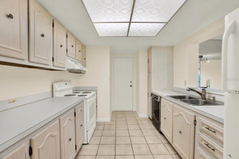 Condominio en venta en Tampa, Florida, 2 dormitorios, 114.27 m2 № 2097049 - foto 12