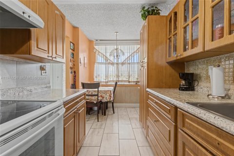 Copropriété à vendre à Lauderdale Lakes, Floride: 2 chambres, 89.19 m2 № 2040686 - photo 16