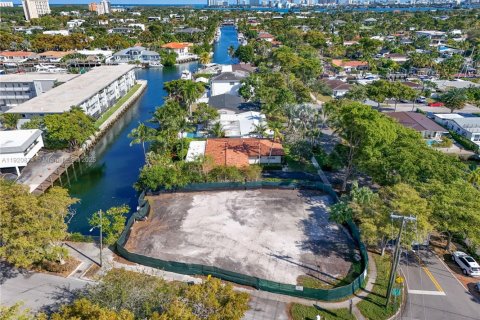 Terrain à vendre à North Miami, Floride № 1975179 - photo 2