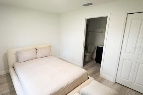 Apartamento en alquiler en Deltona, Florida, 2 dormitorios, 90.58 m2 № 1835934 - foto 6