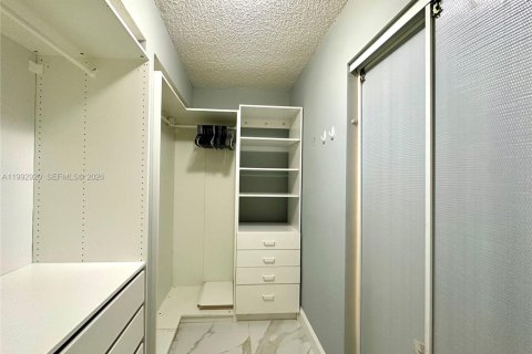 Condominio en venta en Sunrise, Florida, 2 dormitorios, 103.12 m2 № 2154681 - foto 22