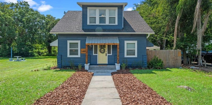 Villa ou maison à Sanford, Floride 3 chambres, 165.83 m2 № 1910649