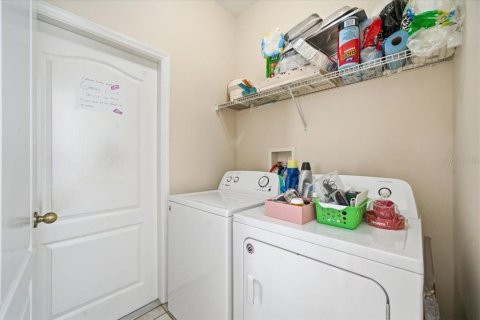 Купить виллу или дом в Ленд-о-Лейкс, Флорида 4 комнаты, 182.37м2, № 2204812 - фото 23