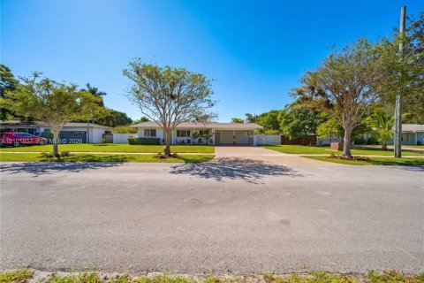 Villa ou maison à vendre à Plantation, Floride: 4 chambres, 177.81 m2 № 2407768 - photo 30