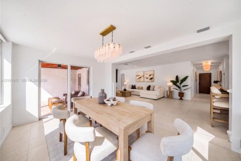 Villa ou maison à vendre à Plantation, Floride: 4 chambres, 177.81 m2 № 2407768 - photo 9