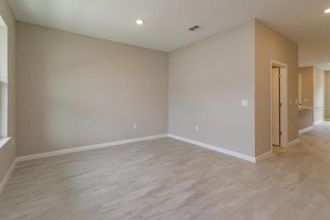 Touwnhouse à vendre à Winter Garden, Floride: 3 chambres, 159.33 m2 № 2387494 - photo 3