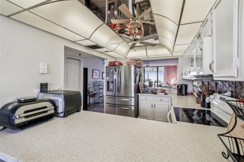 Condominio en venta en Redington Shores, Florida, 2 dormitorios, 108.23 m2 № 1900423 - foto 7