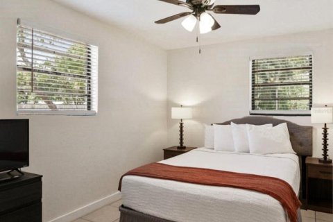 Casa en venta en Cocoa, Florida, 3 dormitorios, 136.85 m2 № 2231885 - foto 5